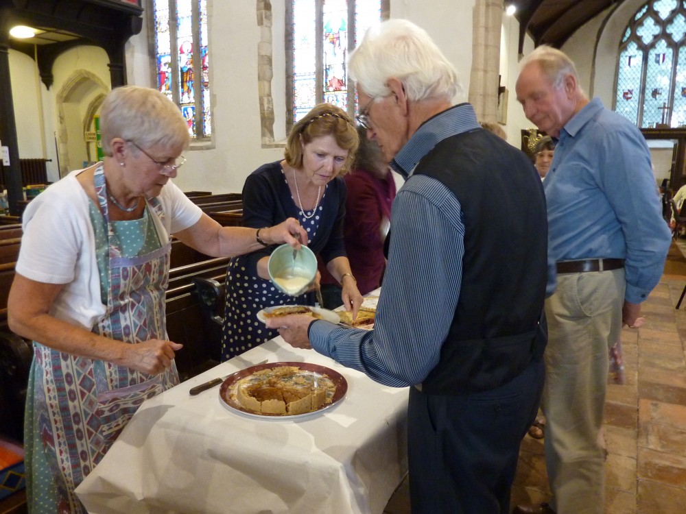 Serving puddings